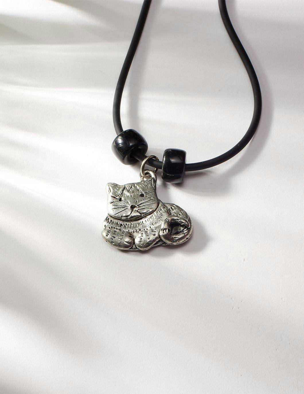 pewter-cat-necklace